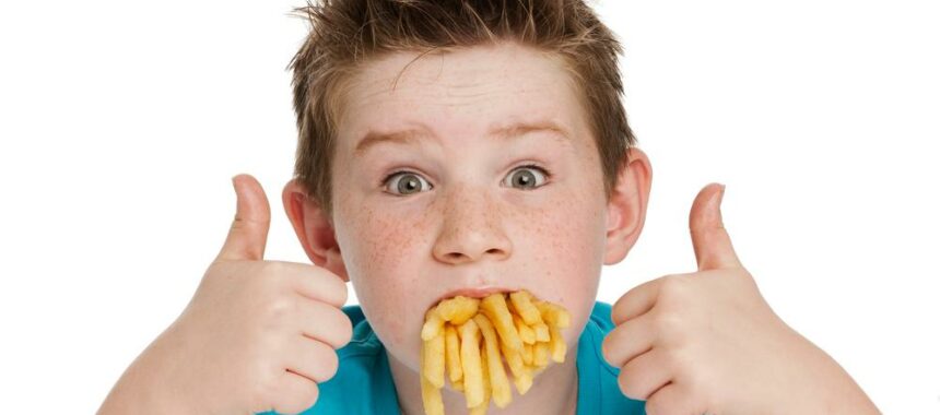 5 Popular Snacks that are Harmful to Kids
